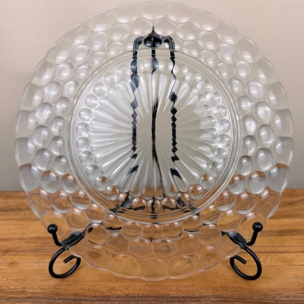 Vintage Clear Bubble Glass Dinner Plate Scalloped Edge Sunburst Center 8